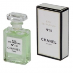 Chanel No19