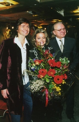 Знаменитости с родителями) Дмитрий маликов с родителями.