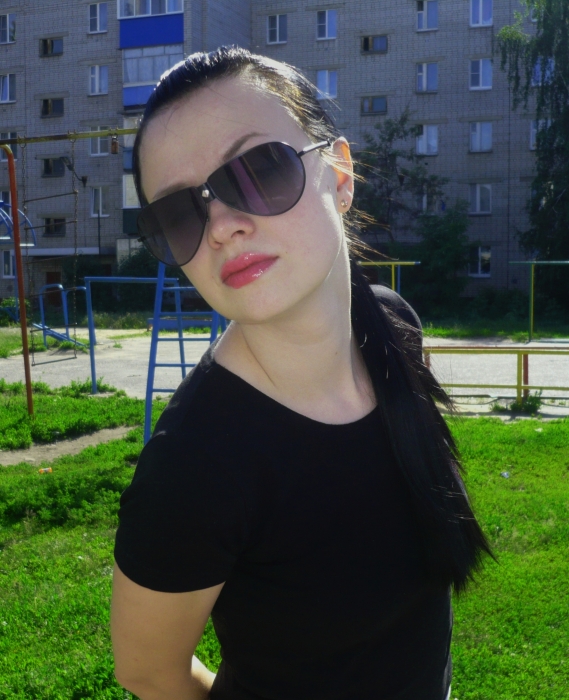 �)) 