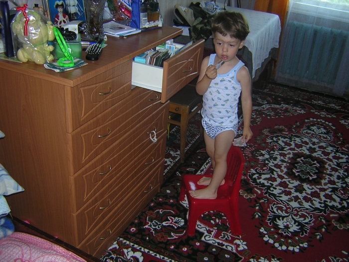 - 2004 . .  