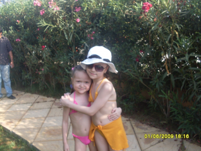 Greciya. Hotel Crysal Rocs. am Lola Sevinch. LOLA amama