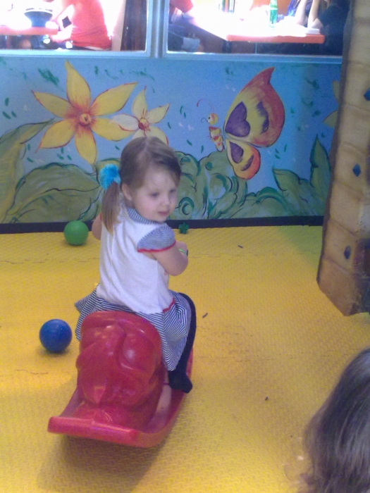 CASIMIRO ������� ��� ����� �� 3� ���