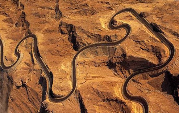 ����� �������� ������ ����)..... The Jebel Hafeet Mountain Road, ���