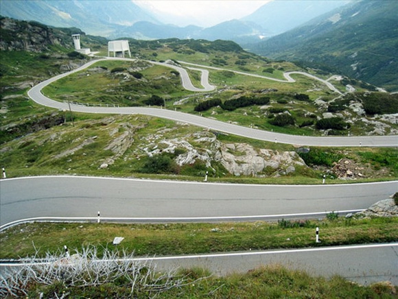 ����� �������� ������ ����)..... San Bernardino Pass � ���������
