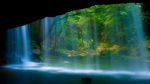 Водопад в Африканских Джунглях